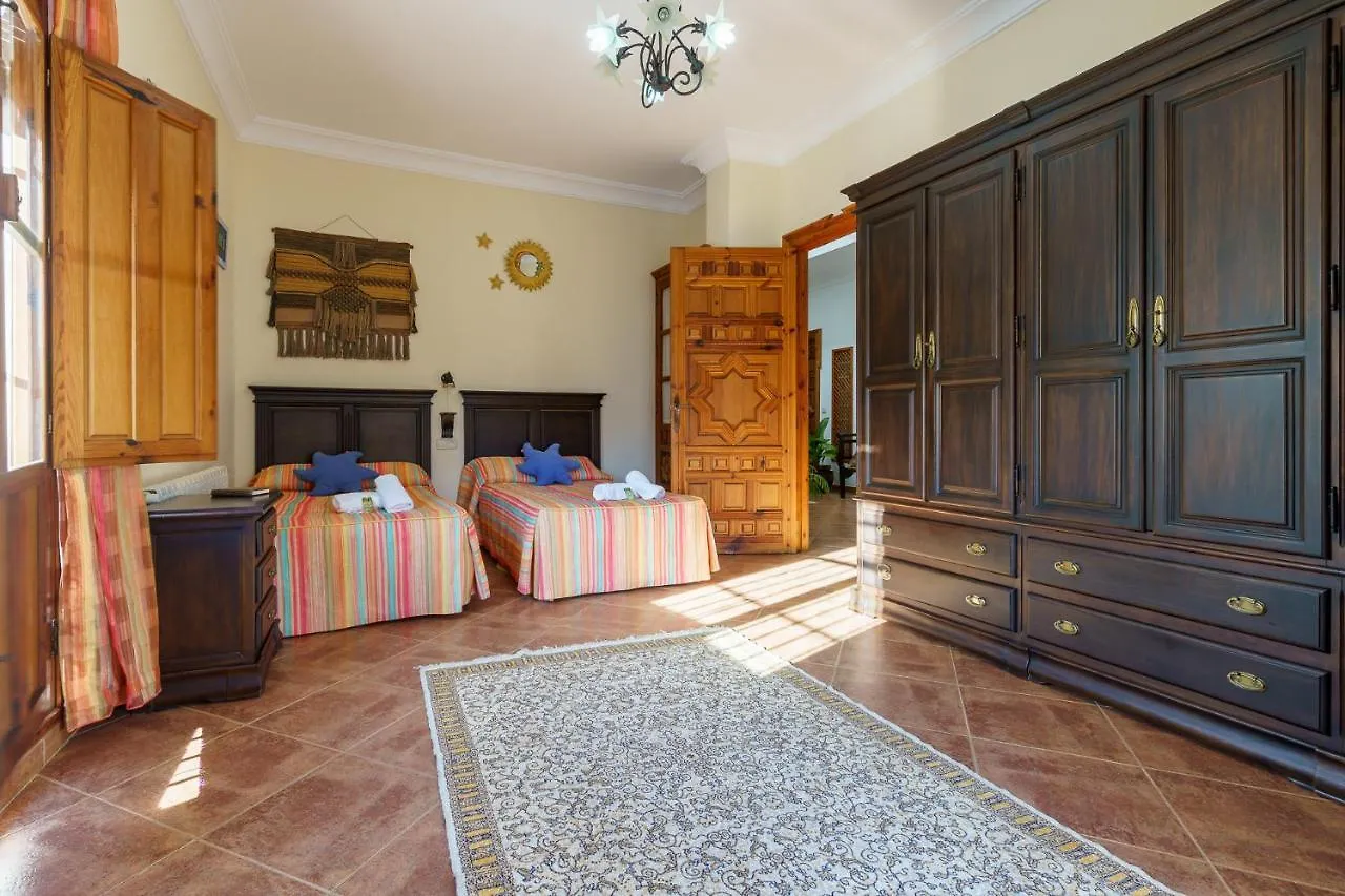 Ct 186 - El Senorio De Alameda Villa Spain